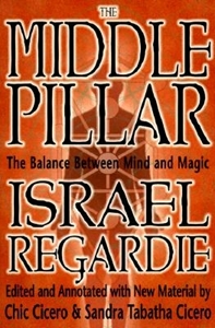 Bild på Middle pillar - the balance between mind and magic