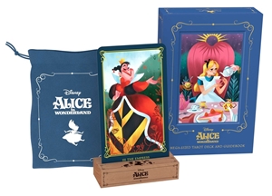 Bild på Mega-Sized Tarot: Alice in Wonderland Tarot Deck